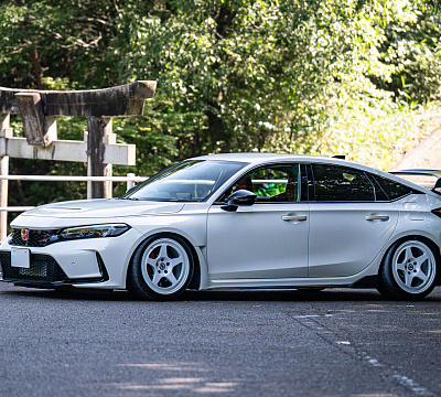 Фото дисков HRE 305 GT на Honda Civic Type R FL5