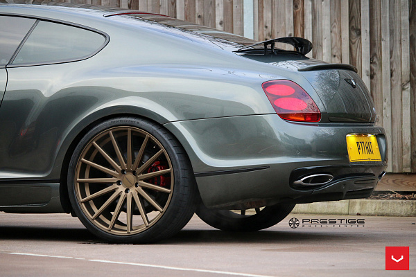 Фото дисков Vossen VFS-2 Сатиновая бронза на Bentley Continental GT II