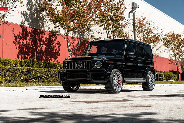 Фото дисков Anrky AN10 Красный сатин на Mercedes-Benz G-Class III