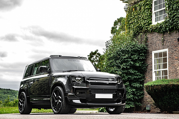 Фото дисков Kahn Type 52 RS Черный сатин на Land Rover Defender II