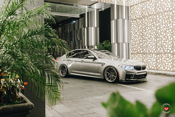 Фото дисков Vossen EVO-2R (3-Piece) Глянцевый тонированный лак на BMW 5/M5 (G30/F90)