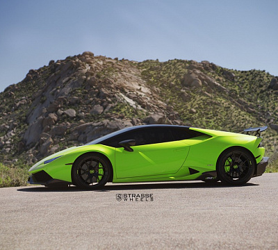 Фото дисков Strasse Wheels SM5R Deep Concave Monoblock на Lamborghini Huracan