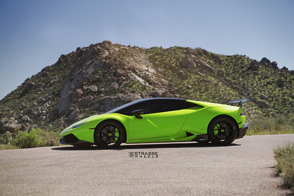 Фото дисков Strasse Wheels SM5R Deep Concave Monoblock Другой цвет на Lamborghini Huracan