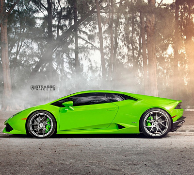 Фото дисков Strasse Wheels SM5RT Deep Concave Monoblock на Lamborghini Huracan