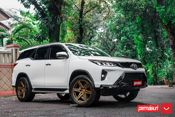 Toyota Fortuner