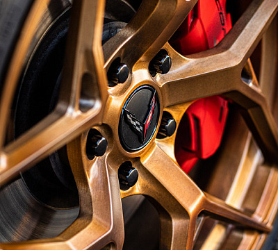 Фото дисков MRR F10 на Chevrolet Corvette C8