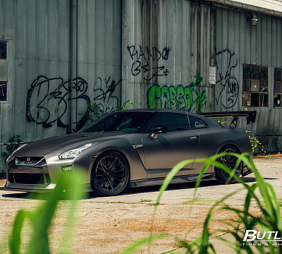 Фото дисков Vossen M-X6 на Nissan GT-R