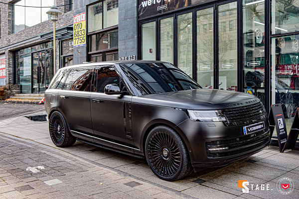 Фото дисков Vossen UV-5 Черный глянец на Land Rover Range Rover V