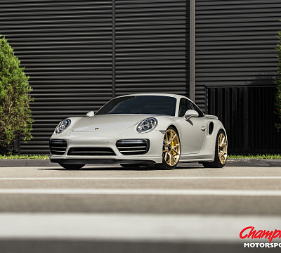 Фото дисков Vossen RS74 на Porsche 911 VII