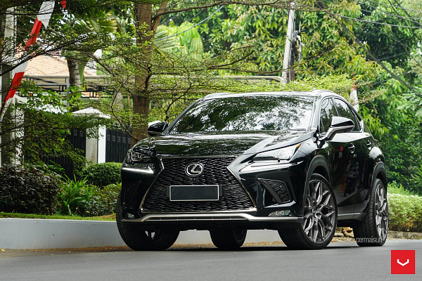 Фото дисков Vossen HF-2 Серебро на Lexus NX I