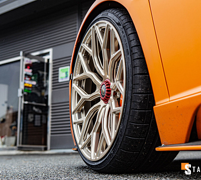 Фото дисков Vossen S17-01 на Lamborghini Aventador