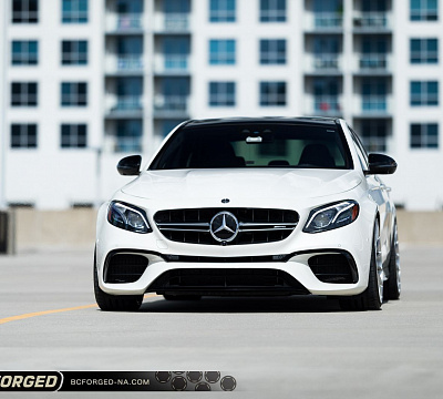 Фото дисков BC Forged RZ15 на Mercedes-Benz E-Class (W213, S213, C238)
