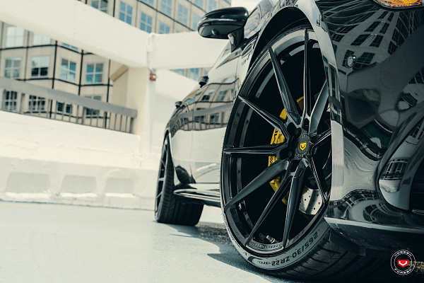 Mercedes Benz AMG GT 4-Door