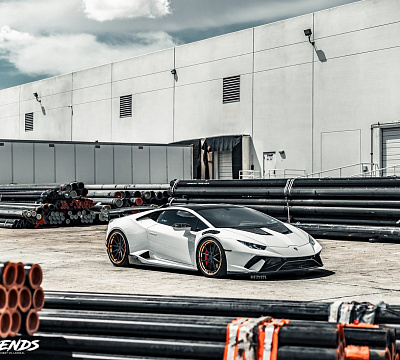 Фото дисков Strasse Wheels SV10 Deep Concave FS на Lamborghini Huracan