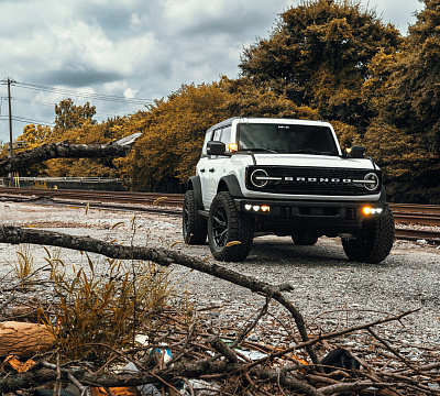 Фото дисков Vossen HF6-4 на Ford Bronco