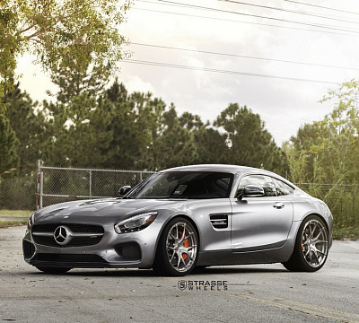 Фото дисков Strasse Wheels SM5R Deep Concave Monoblock на Mercedes-Benz AMG GT I