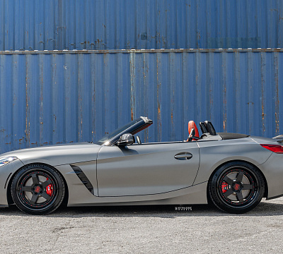 Фото дисков Strasse Wheels S5 Competition на BMW Z4 (G29)