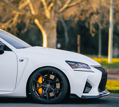 Фото дисков Vossen HF-5 на Lexus GS IV