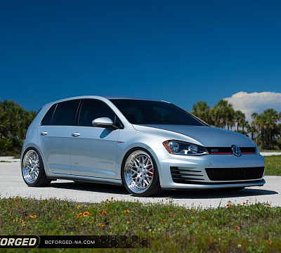 Фото дисков BC Forged LE81 // MLE81 на Volkswagen Golf VII