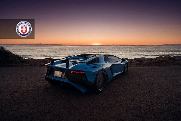 Фото дисков HRE 935 Черный сатин на Lamborghini Aventador
