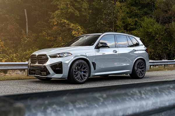 Фото дисков Brixton Forged PF13 R / RS Сатиновый темный лак на BMW X5/X5 M (G05/G18/F95)