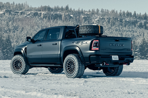 Фото дисков Brixton Forged BX03-M Черный сатин на Ram 1500 V