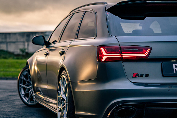 Фото дисков HRE FF10 Серебро на Audi A/RS 6 (C7)