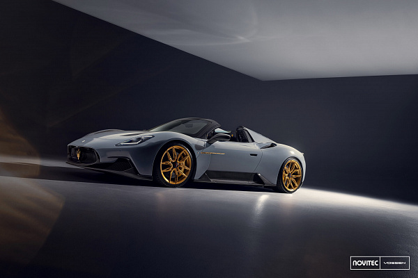 Фото дисков NOVITEC NF11 Глянцевое золото на Maserati MC20
