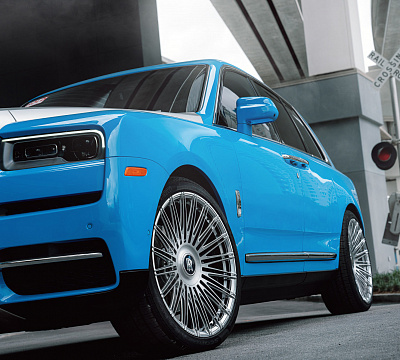 Фото дисков Vossen S17-14 на Rolls-Royce Cullinan