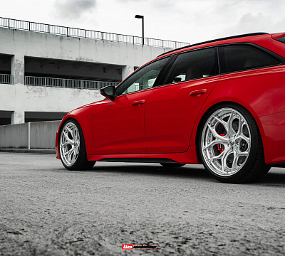 Фото дисков HRE S111SC на Audi A/RS 6 (C8)
