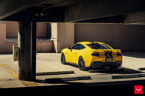 Фото дисков Vossen HF-5 Черный сатин на Ford Mustang VII