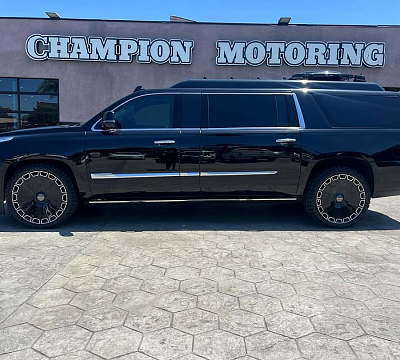 Фото дисков Giovanna Dicotto на Cadillac Escalade IV