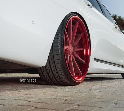 Фото дисков Strasse Wheels SV10T Deep Concave FS на BMW 7 (G11/G12)