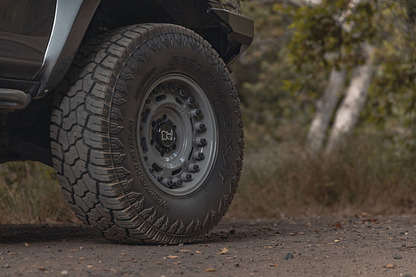 Фото дисков Black Rhino AXLE  на Toyota 4Runner V