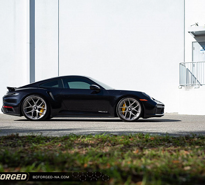 Фото дисков BC Forged HCK196 на Porsche 911 VIII