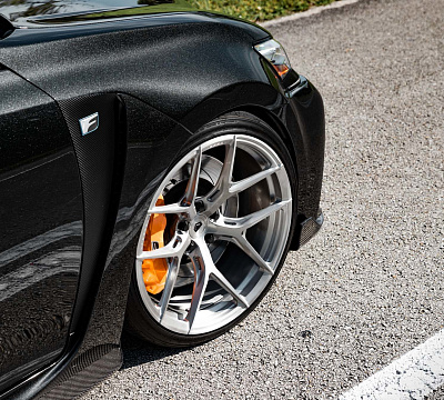 Фото дисков Vossen S21-01 на Ferrari 488