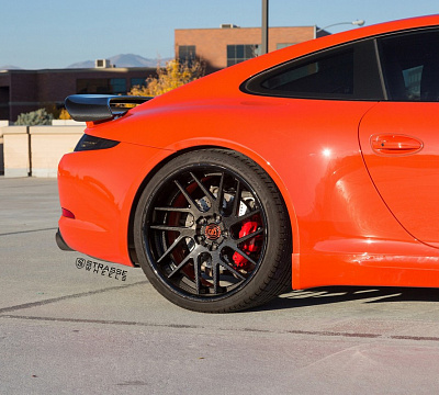 Фото дисков Strasse Wheels SM7T Deep Concave на Porsche 911 VII