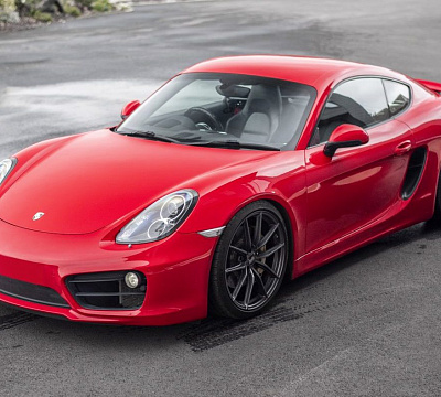Фото дисков Bola FLC на Porsche Cayman II