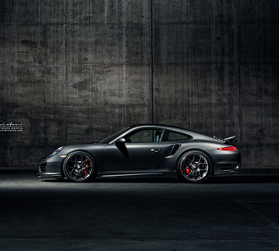 Фото дисков Brixton Forged CM5-R на Porsche 911 VII