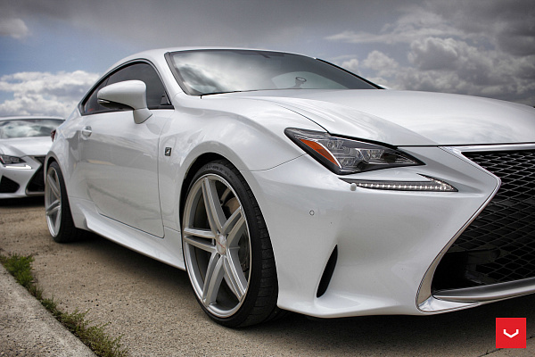 Lexus RC