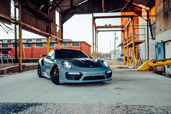 Фото дисков Strasse Wheels SM5RT Deep Concave Duoblock Черный сатин на Porsche 911 VII