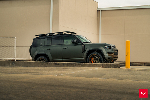 Фото дисков Vossen HF-5 Сатиновая бронза на Land Rover Defender II