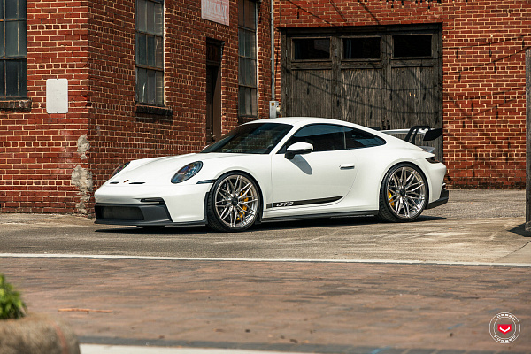 Фото дисков Vossen S21-02 Глянцевый тонированный лак на Porsche 911 VIII