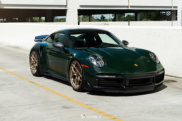 Фото дисков Anrky S3-X4 Глянцевое темное золото на Porsche 911 VIII