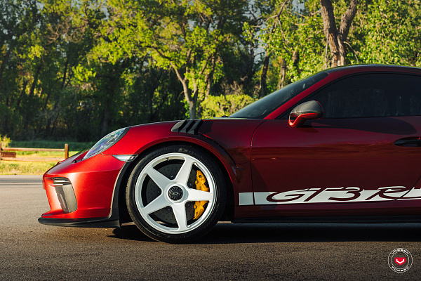 Фото дисков Vossen GEN-01 Белый глянец на Porsche 911 VII