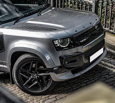 Фото дисков Kahn Type 52 RS на Land Rover Defender II