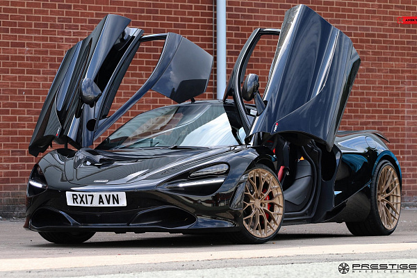 Фото дисков Anrky AN20 Сатиновое золото на McLaren 720S