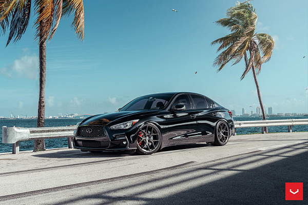 Фото дисков Vossen HF-5 Сатиновый графит на Infiniti Q50