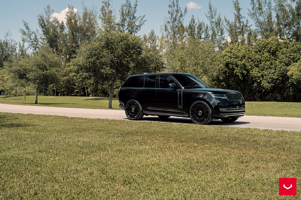 Фото дисков Vossen HF-9 Черный глянец на Land Rover Range Rover V