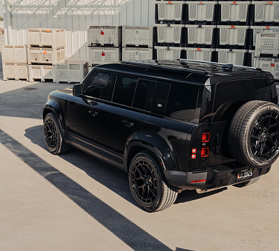 Фото дисков Vossen HFX-1 (5-Lug) на Land Rover Defender II
